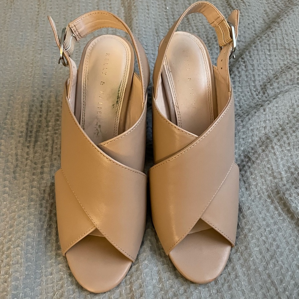 Kelly & Katie Nude Slingback Sandals